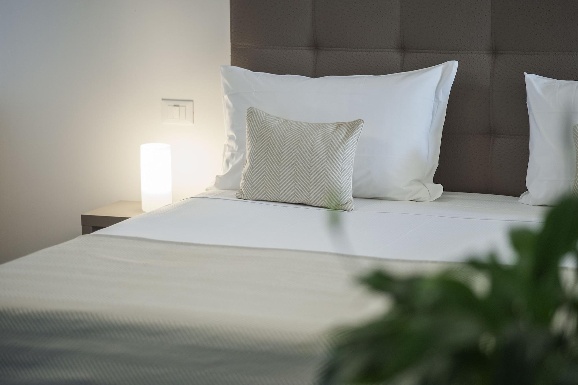 Hotel Studio Inn Centrale & Milano Urban Padel Eksteriør billede