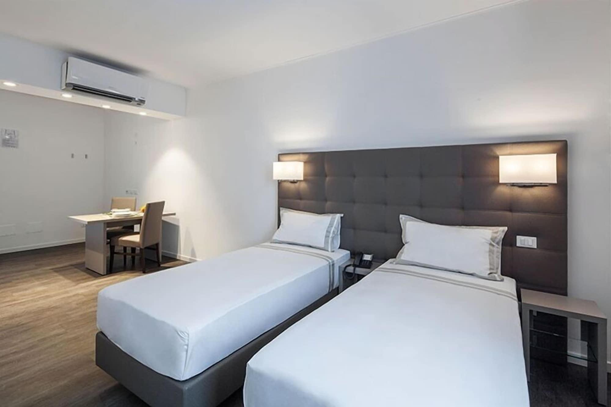 Hotel Studio Inn Centrale & Milano Urban Padel Eksteriør billede