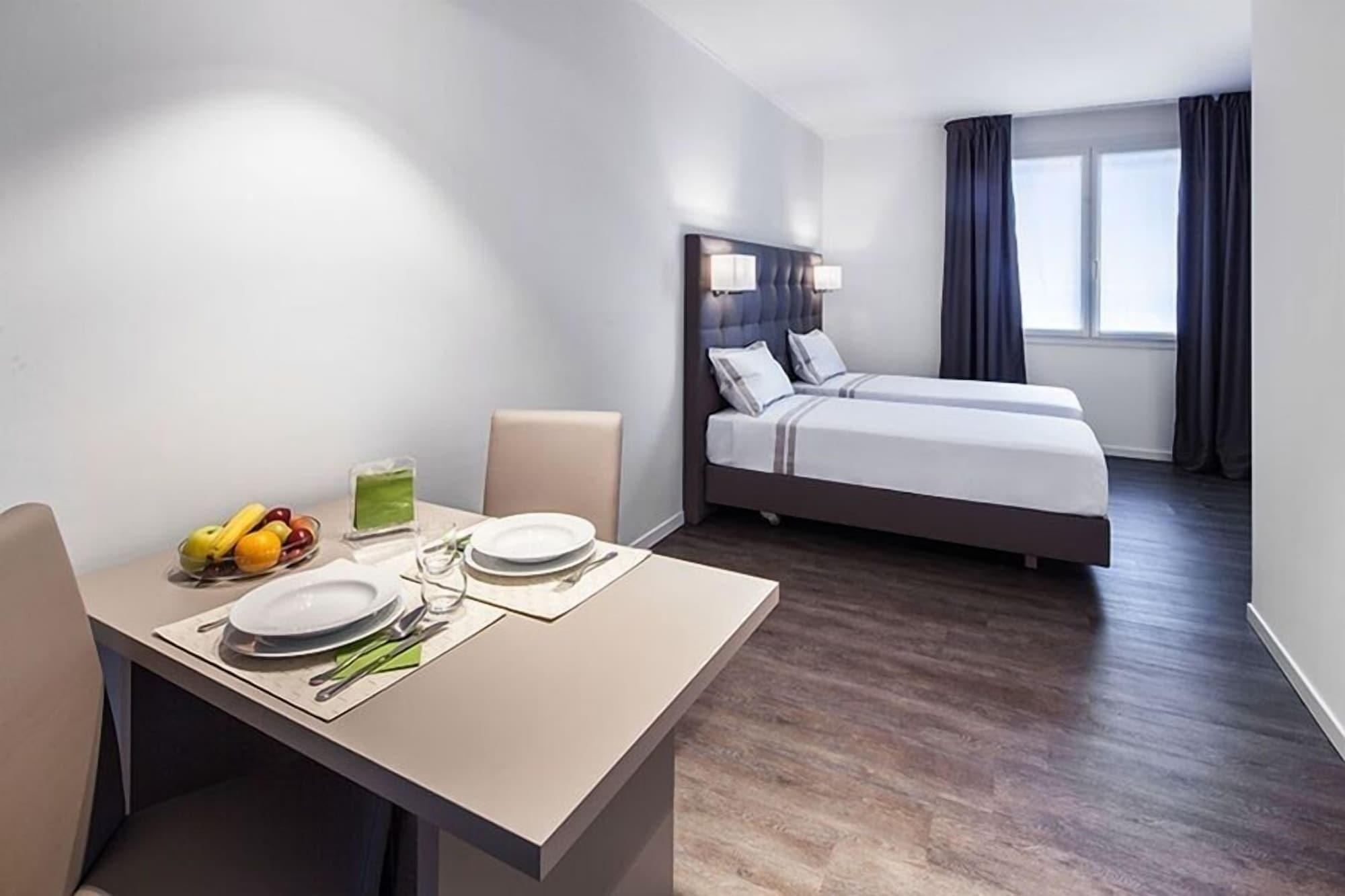 Hotel Studio Inn Centrale & Milano Urban Padel Eksteriør billede
