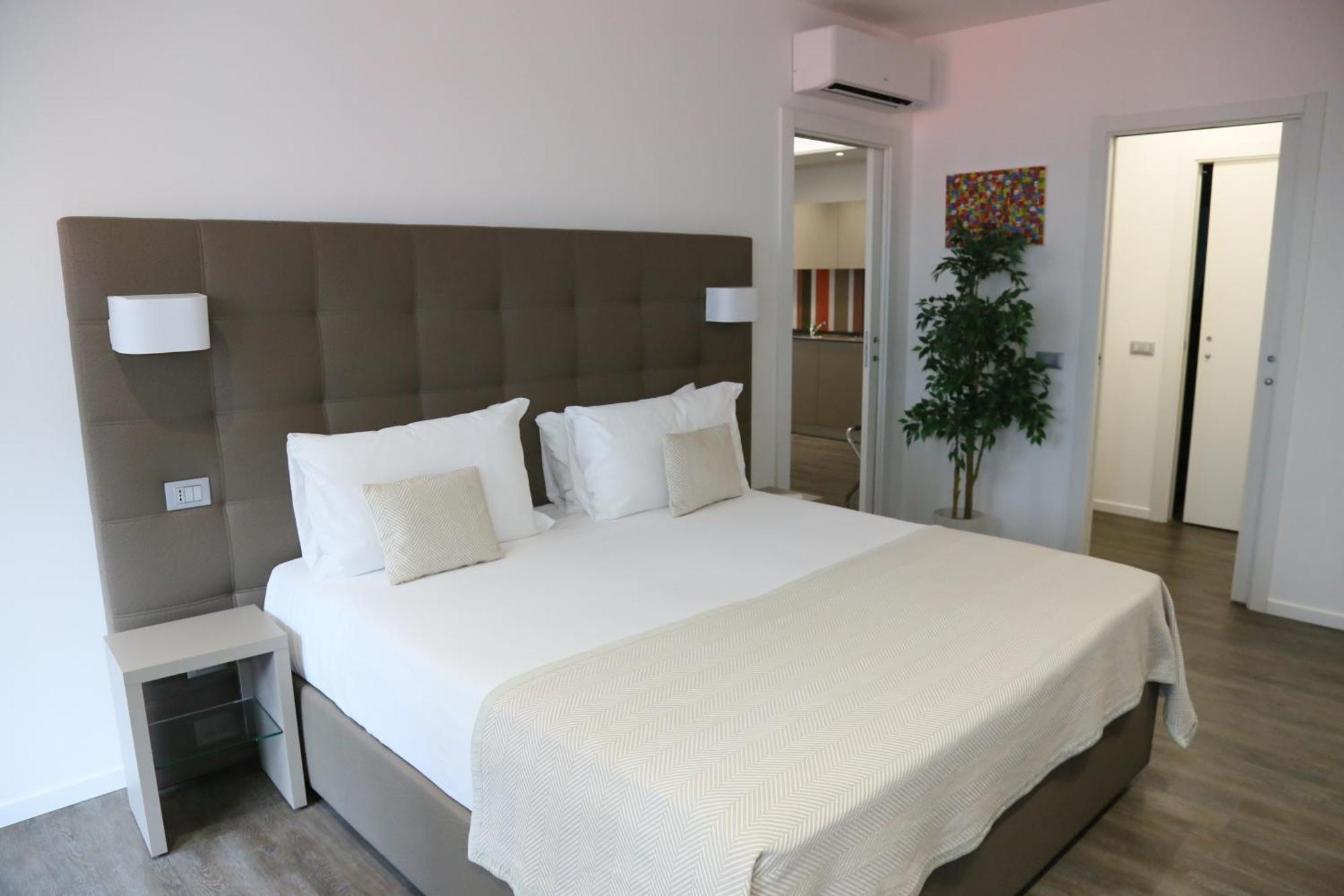 Hotel Studio Inn Centrale & Milano Urban Padel Eksteriør billede