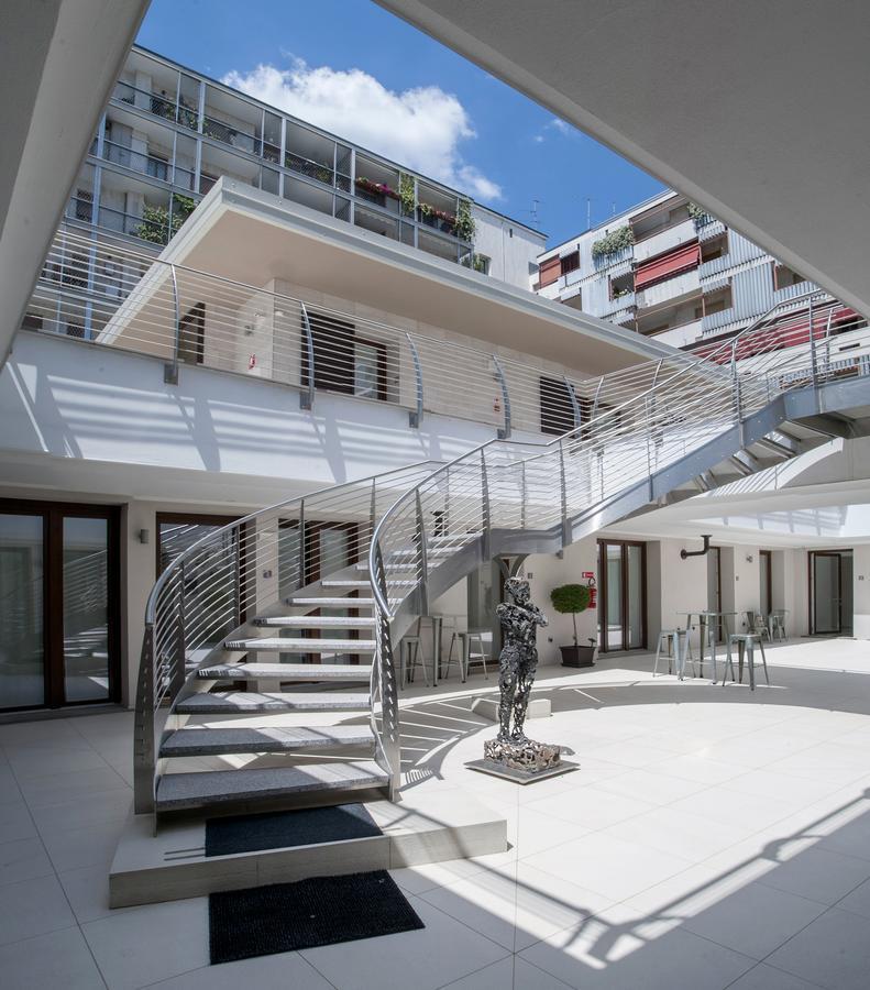 Hotel Studio Inn Centrale & Milano Urban Padel Eksteriør billede