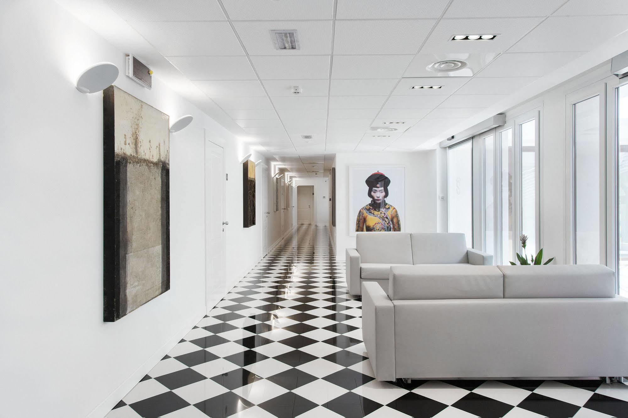 Hotel Studio Inn Centrale & Milano Urban Padel Eksteriør billede